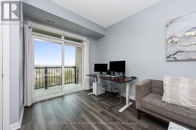 Building Photo - 610 Farmstead Dr