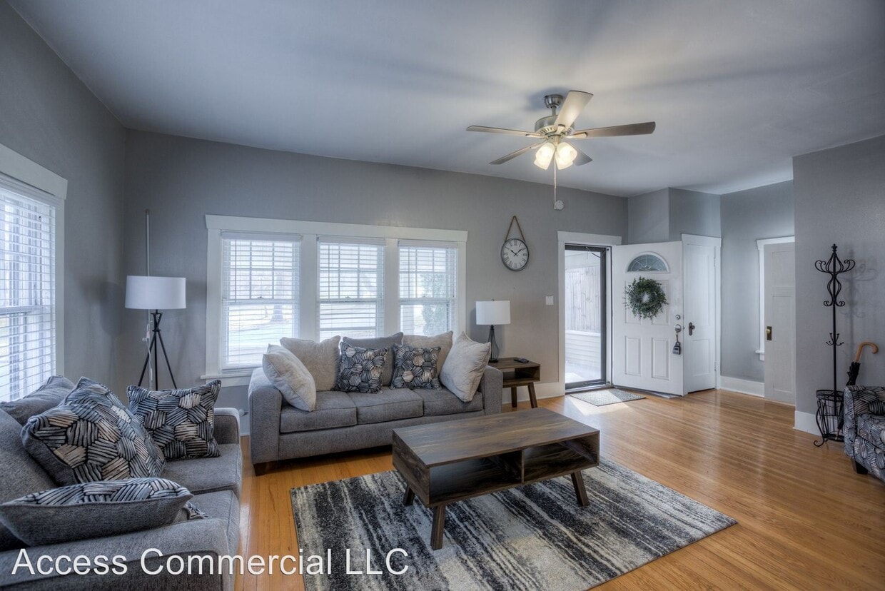 4 br, 2 bath - 3318 Jackson St - 4 br, 2 bath  - 3318 Jackson St