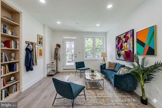 Building Photo - 1626 K St NE