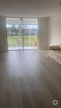Building Photo - 160 Turtle Lake Ct