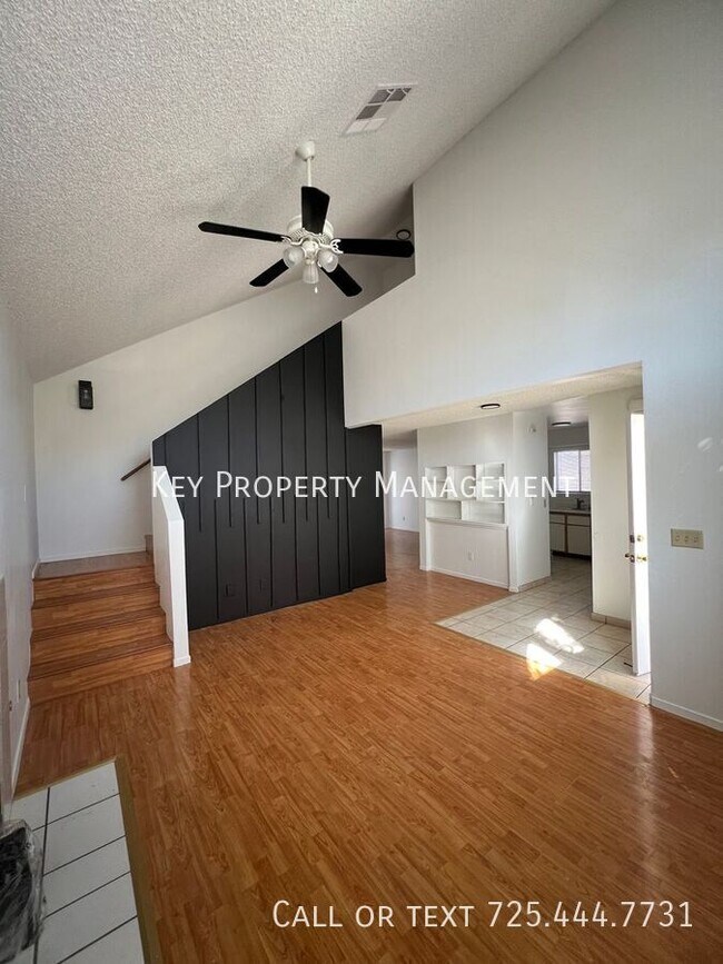 Building Photo - 3 BEDROOM HOME IN NORTH LAS VEGAS