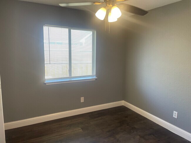 Building Photo - 5834 Silver Sage Drive