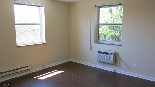 Building Photo - 5720 Stanton Ave
