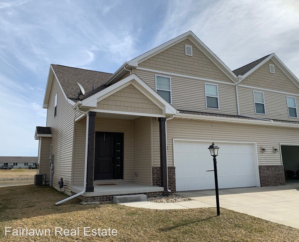 Primary Photo - 3 br, 2.5 bath House - 1312 Myrtle Beach Ave.