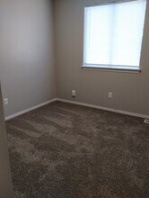 Bedroom1 - Parkview Townhomes