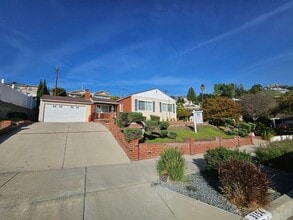 Building Photo - 3154 Jolley Dr