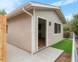 Building Photo - 1751 Tamarack Ave