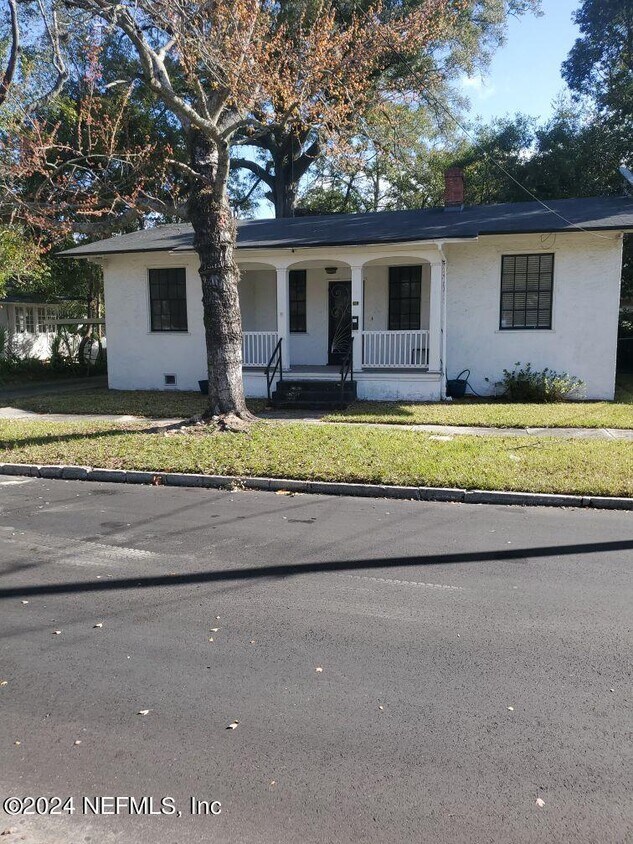 Foto principal - 1815 Dewey Pl