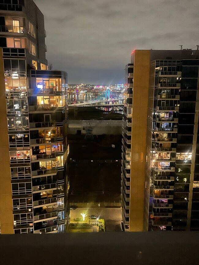 Building Photo - 841 S Gaines St