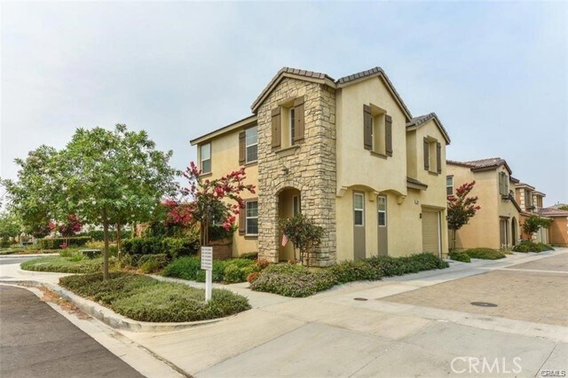 Building Photo - 2890 S Via Belamaria