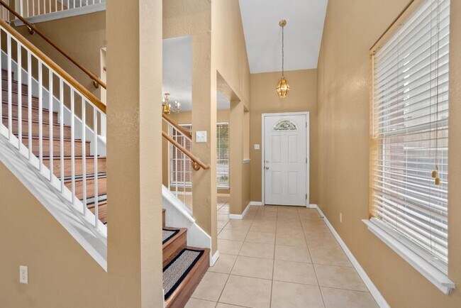 Building Photo - 9208 Walsall Cove