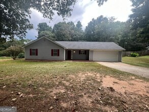 Building Photo - 545 E Country Woods Dr