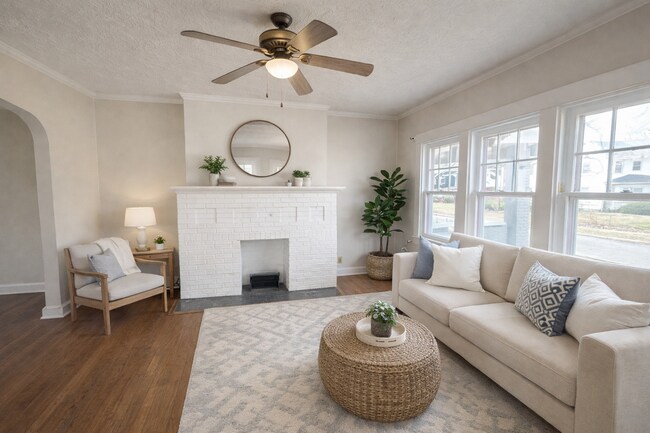 Foto del edificio - 3547 Winthrop Ave