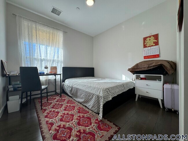 Foto del edificio - 90 Antwerp St