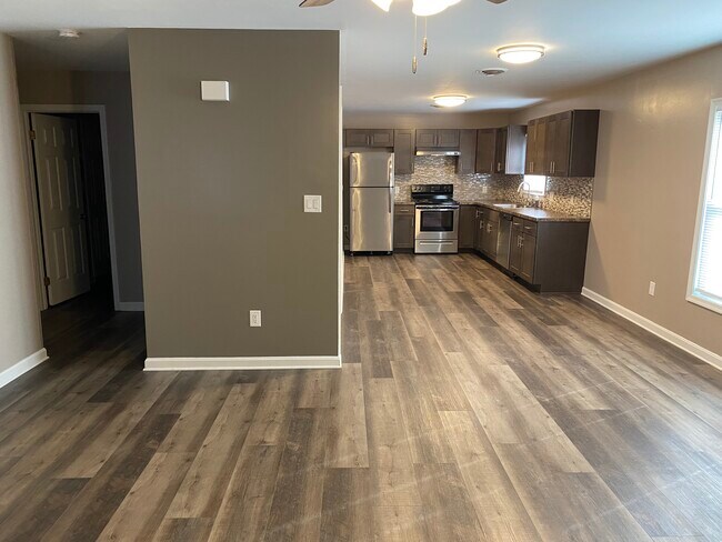 Kitchen - 131 Garman Dr