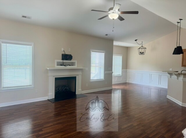 Foto del edificio - 98 Creech Pl Dr