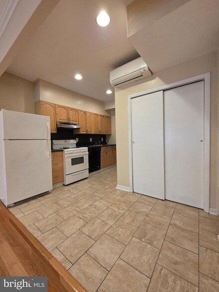 Photo - 1153 S 11th St Apartment