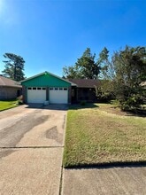 Building Photo - 8418 Claiborne St