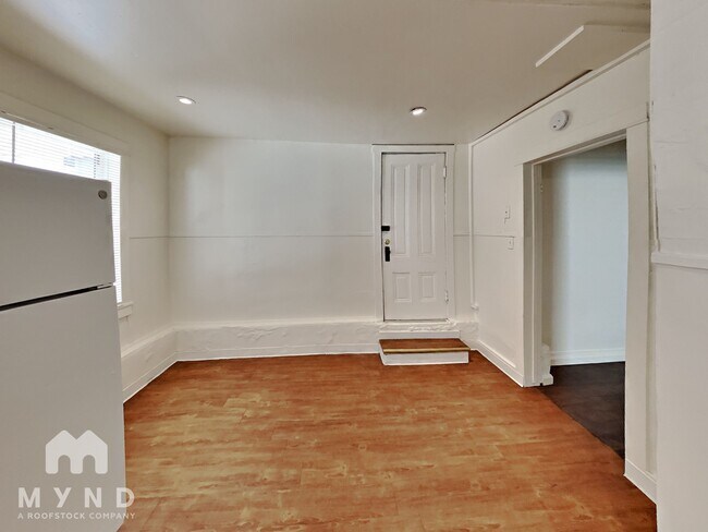 Foto del edificio - 325 15th St