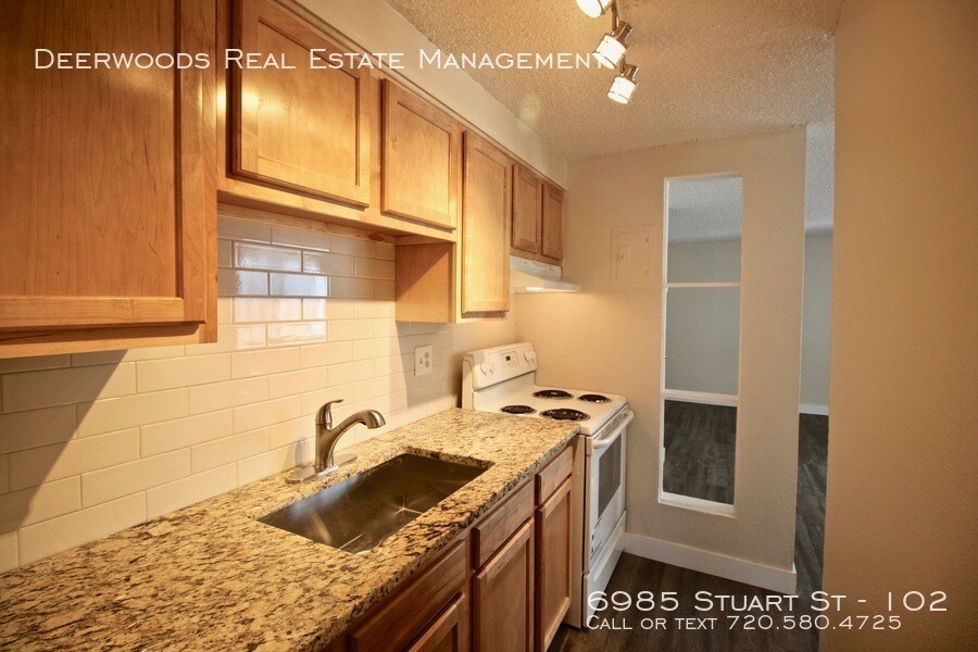 Primary Photo - 6985 Stuart St