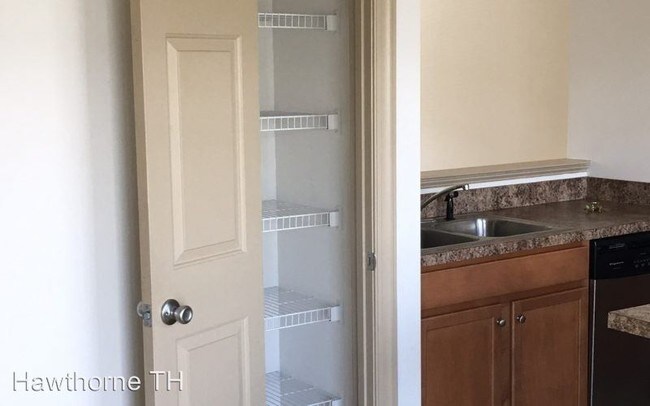 Foto del edificio - 3 br, 2.5 bath Apartment - 155 Cartledge Lane