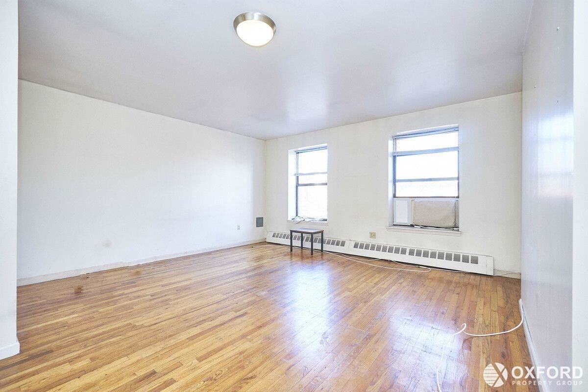 Primary Photo - 44 West 127th Street
