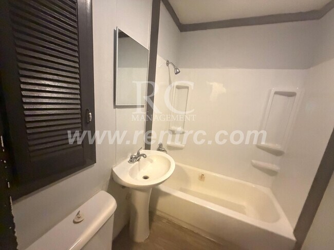 Foto del edificio - 228 Delaware-