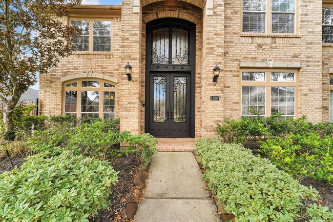 Building Photo - 1507 Lake Charlotte Ln