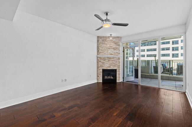 Foto del edificio - 1240 India St