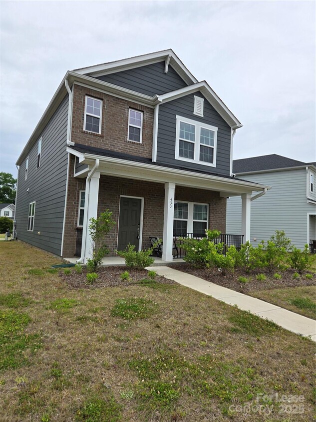 Foto principal - 433 Cranford Dr