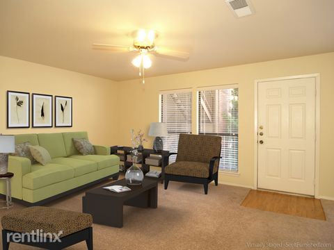 Foto del edificio - 8615 Rockwood Ln