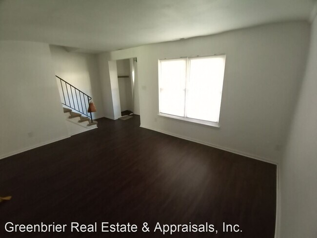 Building Photo - 3 br, 1.5 bath House - 5839 E. Hastings Arch