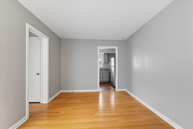 Foto del edificio - 3302 N Harlem Ave
