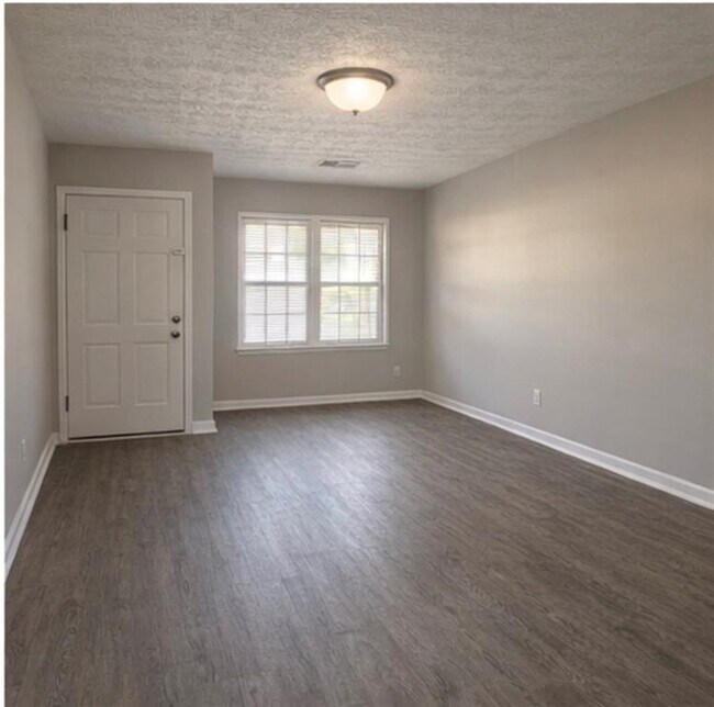 Foto del edificio - 848 Wilson Cir SW