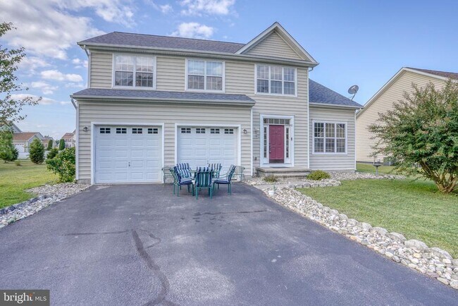 Foto del edificio - 106 Ponds Edge Ct