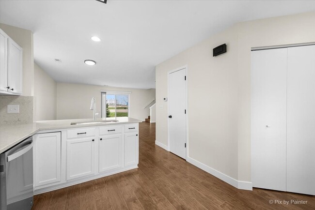 Foto del edificio - 1737 W Chrysler Dr