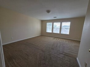 Building Photo - 15127 Blue Creek Ranch Dr