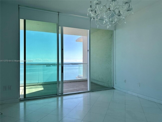 Building Photo - 800 Claughton Island Dr