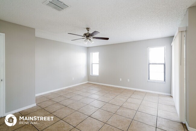 Building Photo - 3548 Raintree Ln
