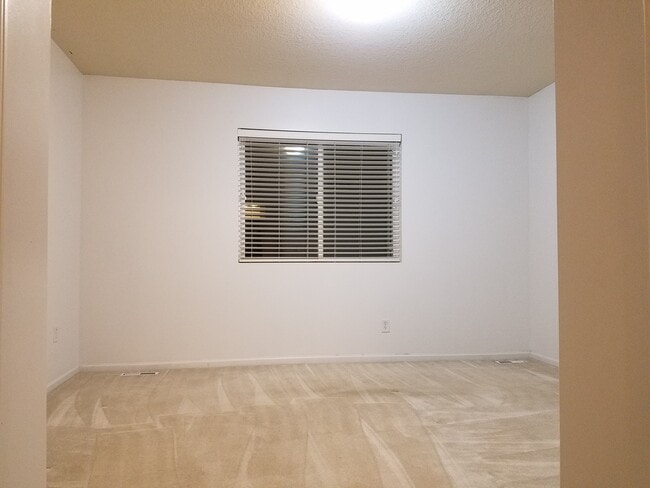 Foto del edificio - 1151 NE 7th Ln