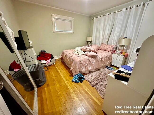 Building Photo - 60 Litchfield St