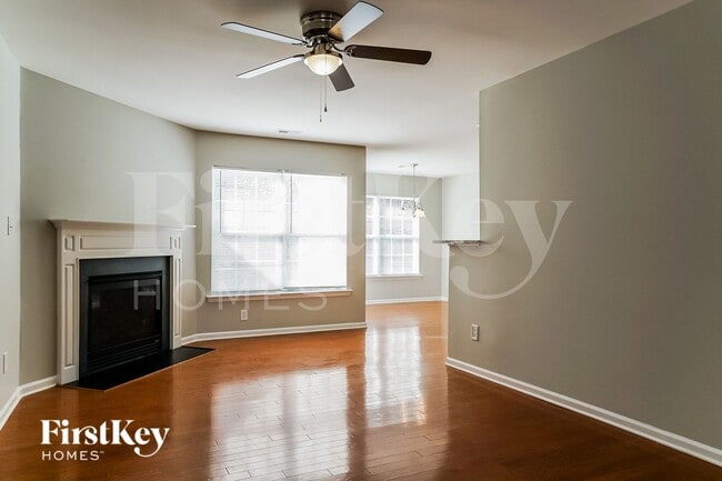 Building Photo - 3208 Vallejo Trail