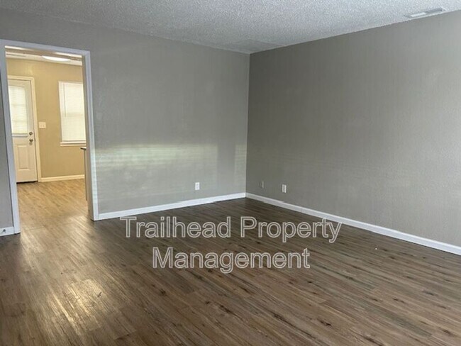 Building Photo - 219 N Garrison Ave