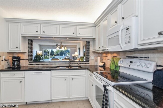 Building Photo - 1250 Yesica Ann Cir
