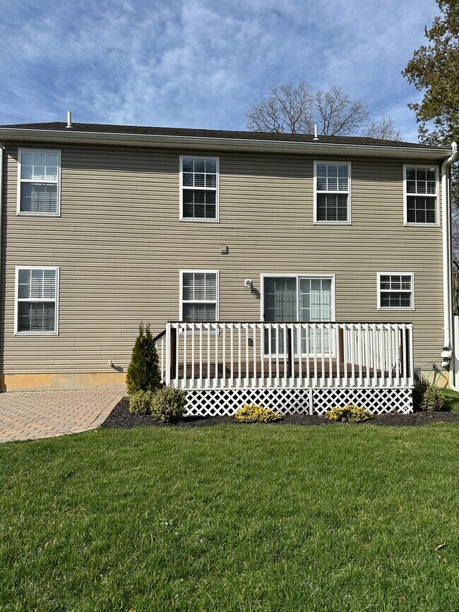 Foto del edificio - North Wilmington Colonial - McDaniel Heigh...