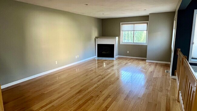 Living room - 237 Captain Eames Cir
