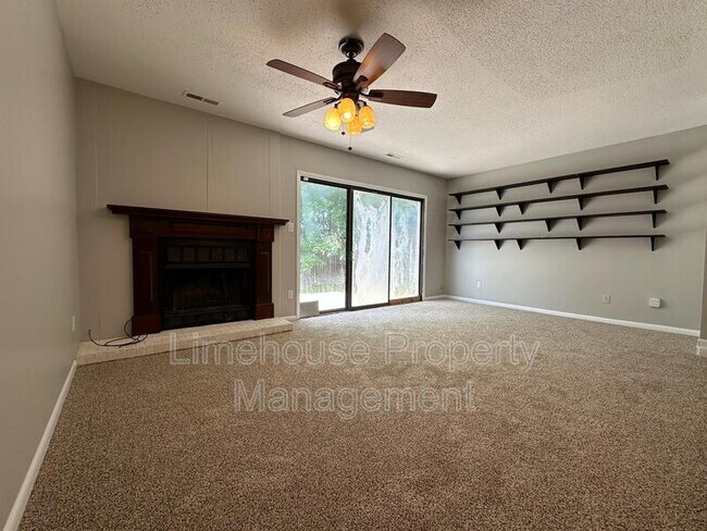 Building Photo - 3746 Chimney Creek Drive - 1