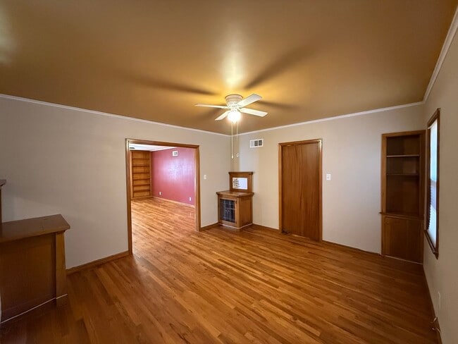 Foto del edificio - 3 Bed Brick Home! Large Backyard! Highland...