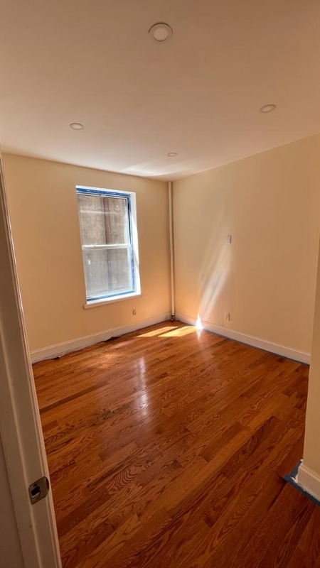 Building Photo - 673 Watkins St