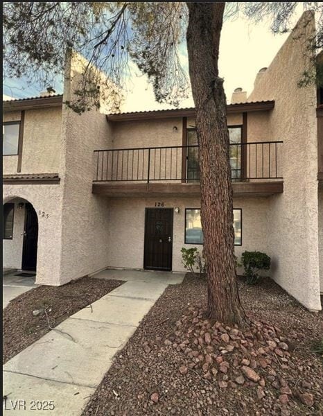 Building Photo - 5247 Lisagayle Ct